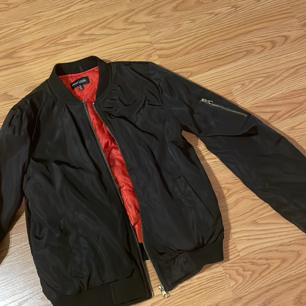 Bomber Jacket - Picture 5 of 8